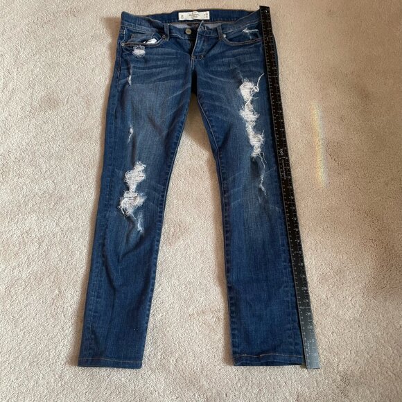 Abercrombie & Fitch Perfect Stretch women's Distressed Blue Jeans - Size 6R - Picture 3 of 9